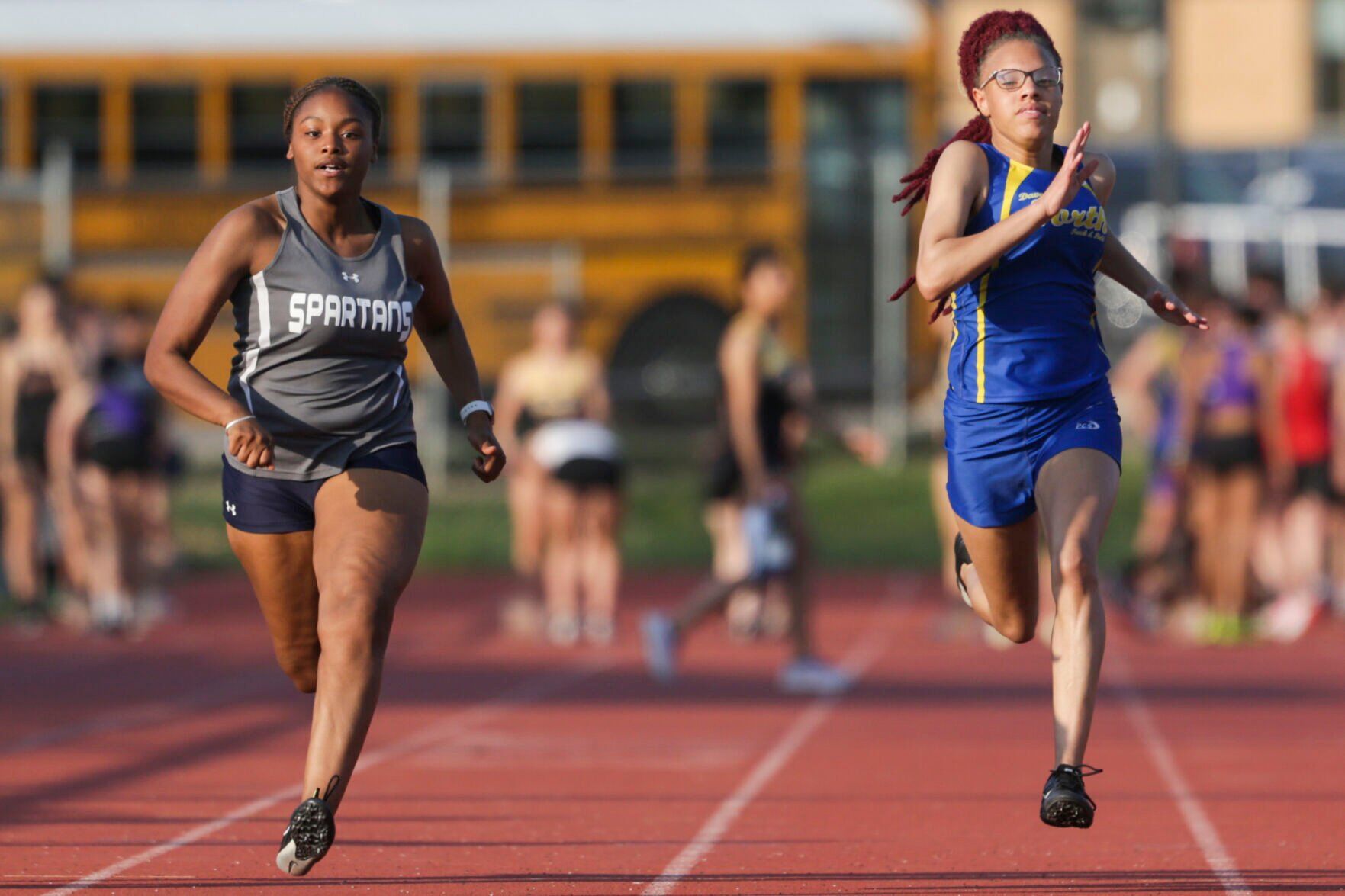 051222-qc-spt-district track-45.jpg